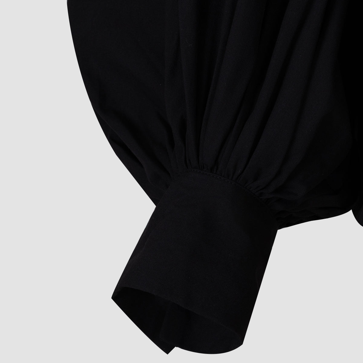 Black Oversized Collar Balloon Sleeve Shirt