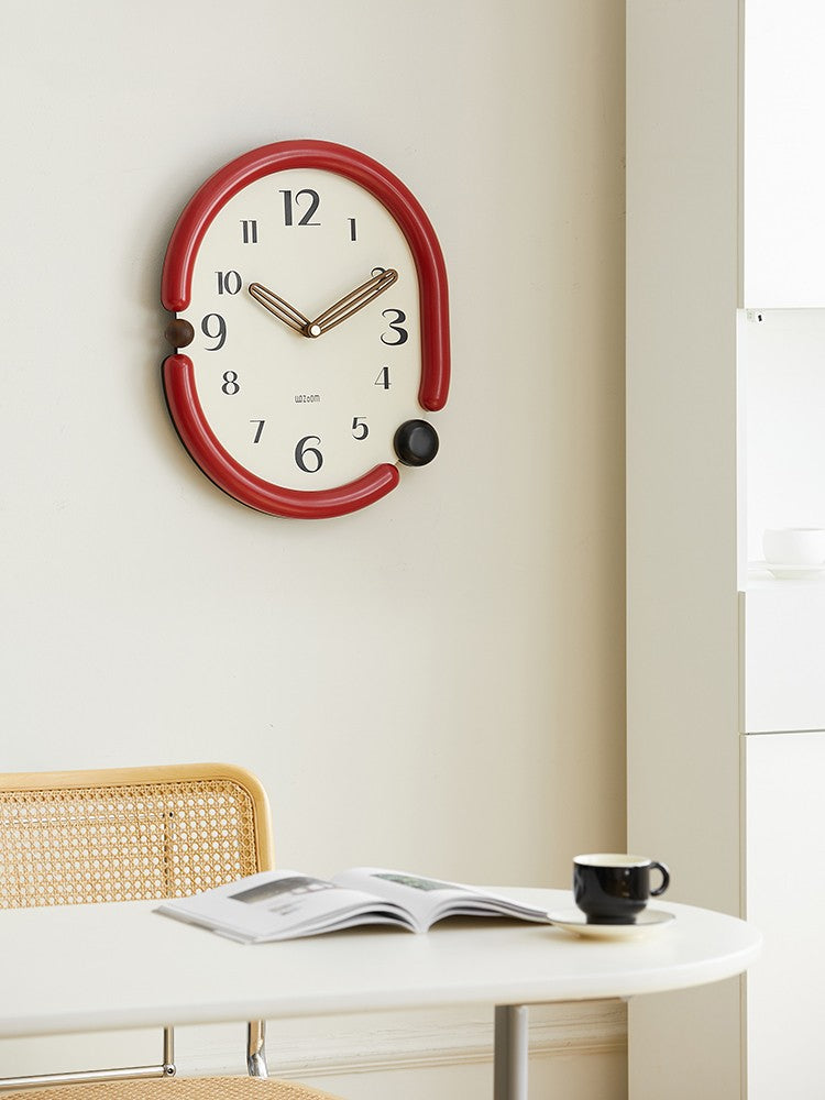 Creative Simple Living Room Punch-free Wall Clock