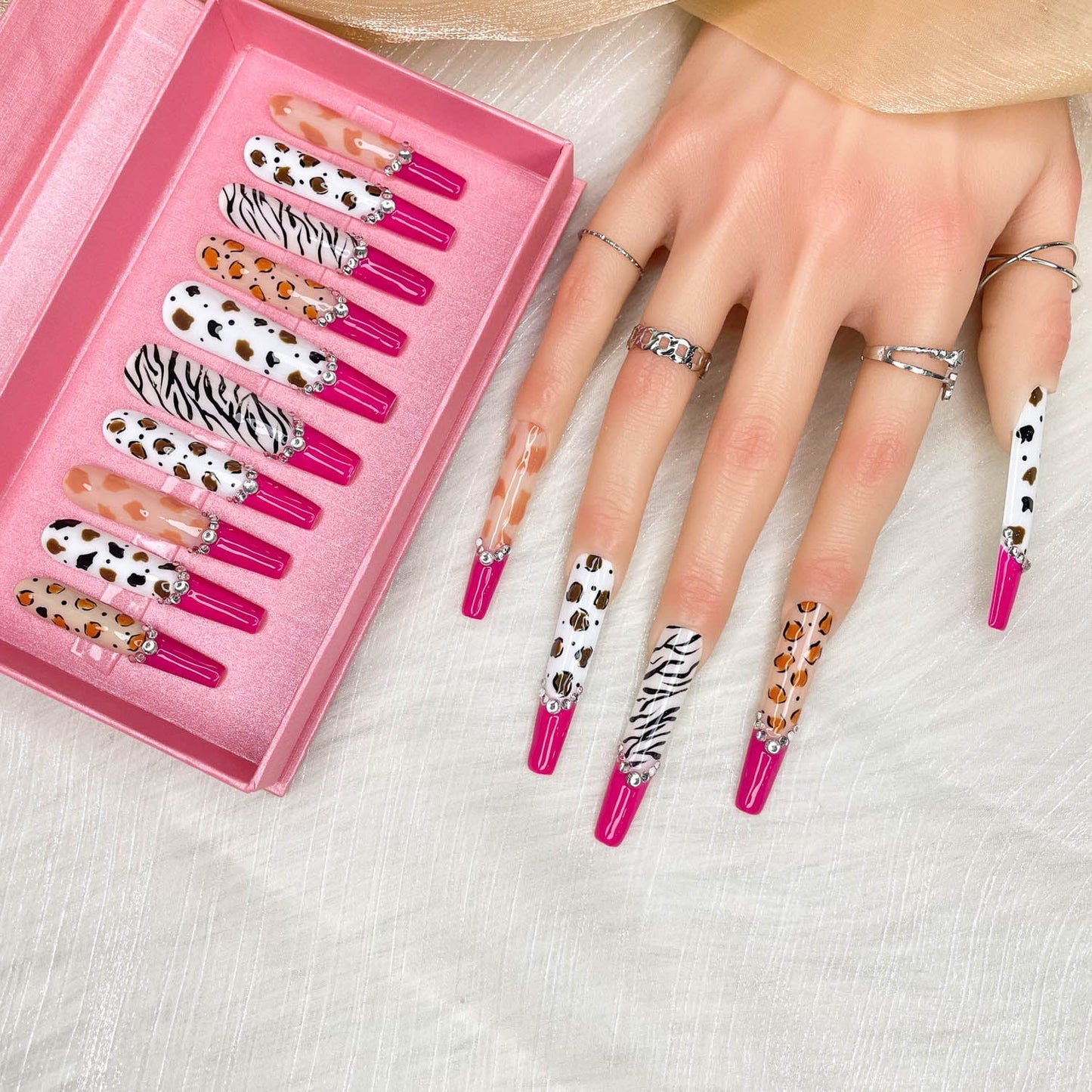 GGDDSHA Nails 10pcs Handmade Press On Nails -GlitterGold Diamond Extra Long Stiletto Reusable Gel UV FinishedFalse Nails, Designer Fashion 3D Hand-painted Nails ,Diamond Zebra