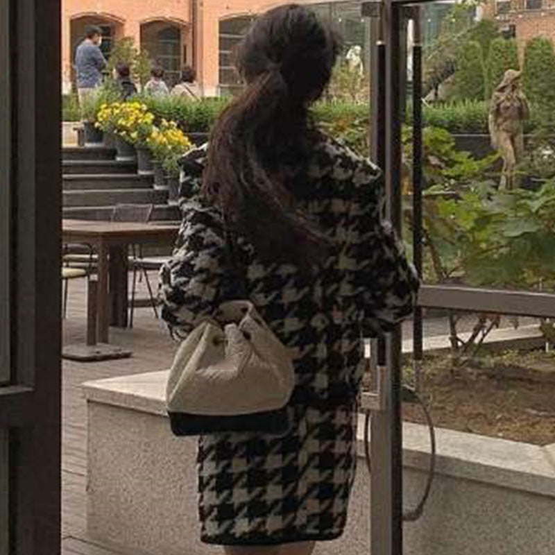 Wear Dailylook Suits For Autumn And Winter