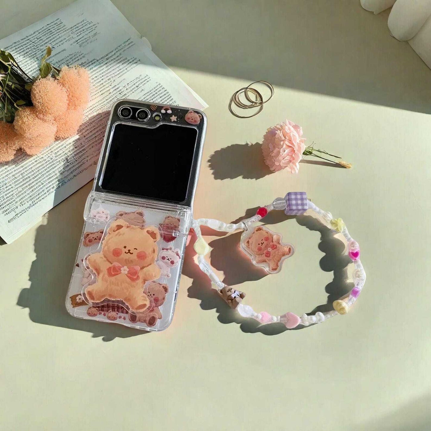 Cute Cartoon Bear Bracelet Phone Case with Card Slot for Samsung Galaxy Z Flip 3 4 5 6 - Clear Shockproof Protective Cover