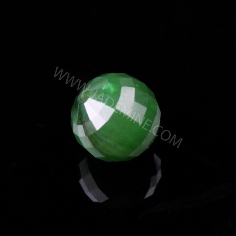 A Grade 12mm Faceted Bead
