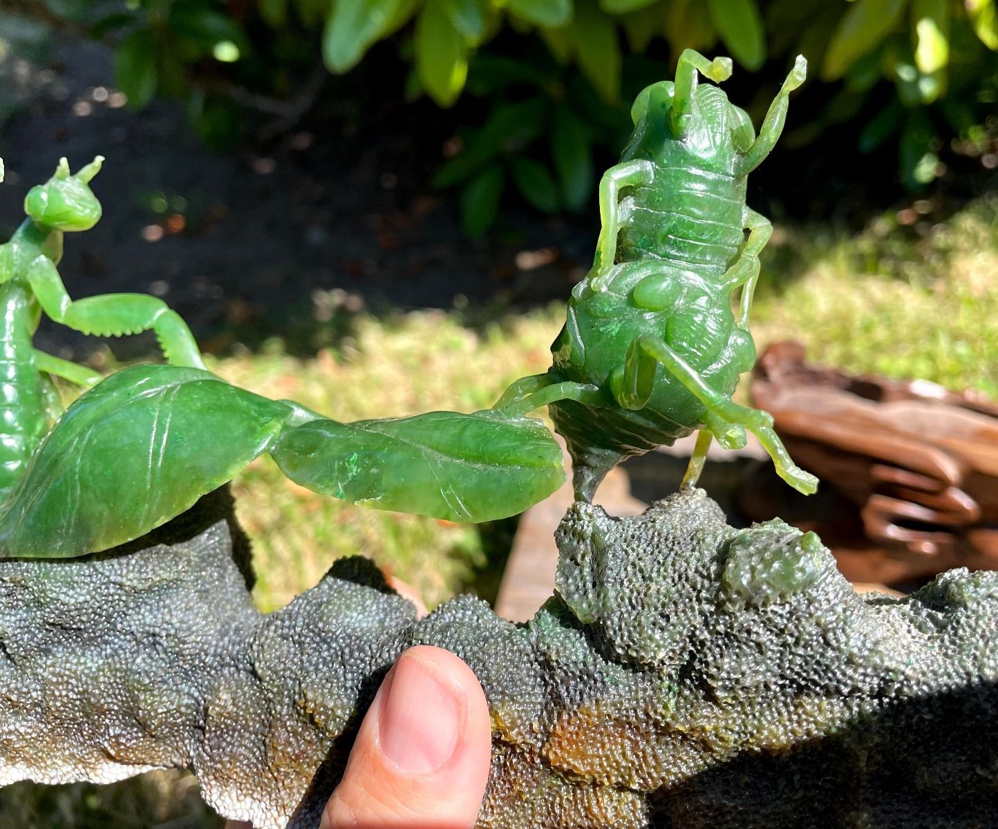 Jade Praying Mantis Carving (as is) * 9.5"