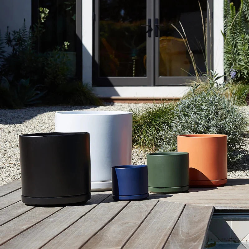 Solid Goods - Ceramic Cylinder with Saucer