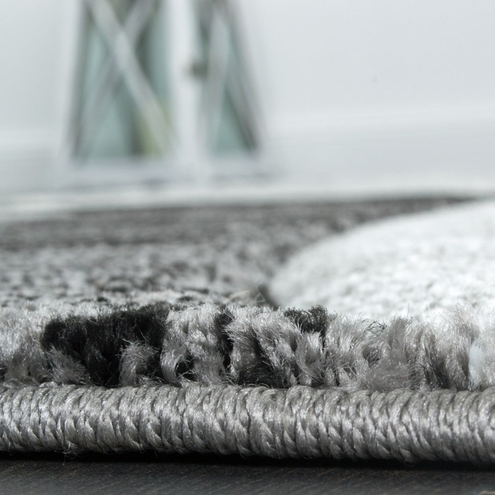 Area Rug Brilliance Grey White Geometric Pattern